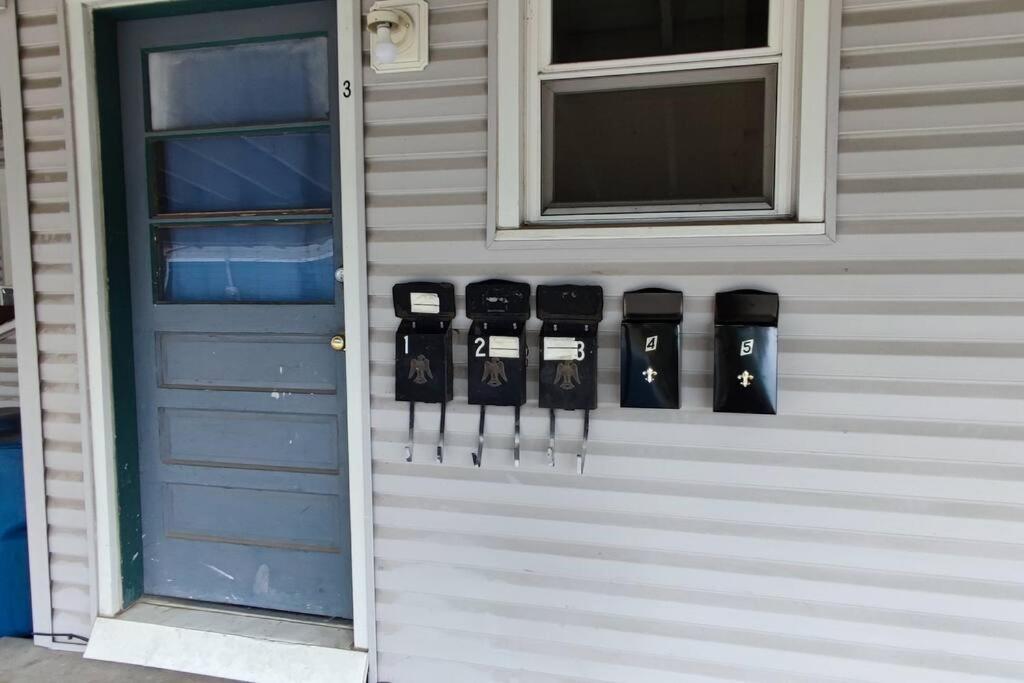 Spacious Suite Close To Downtown Indy/ King Bed إنديانابوليس المظهر الخارجي الصورة